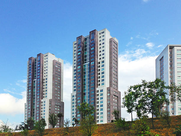 Runwal Raaya Worli Mumbai 3, 4 and 5 BHK luxury apartments in Mumbai